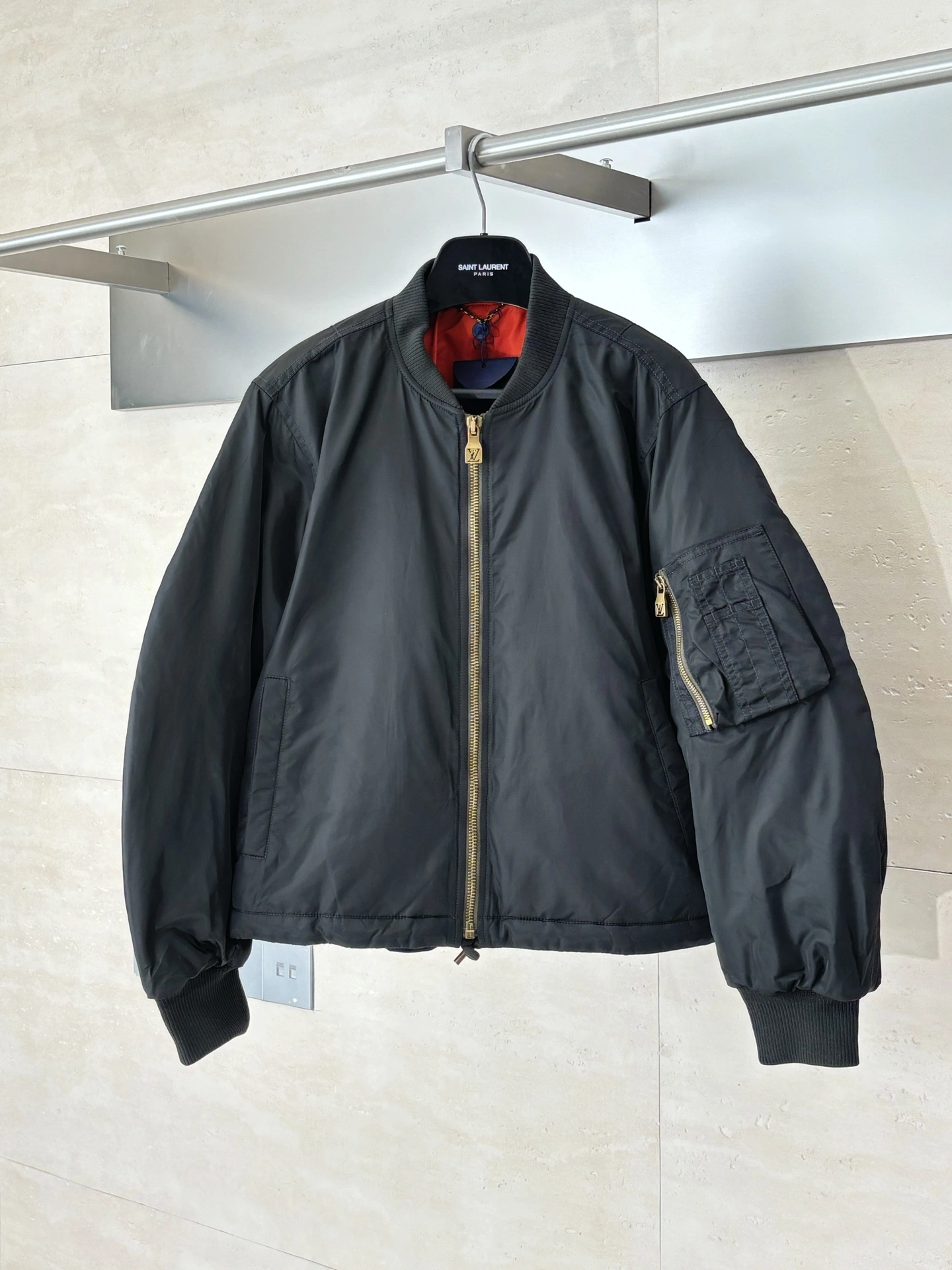 wg.luxury-- 8V item:E-F363I2337H